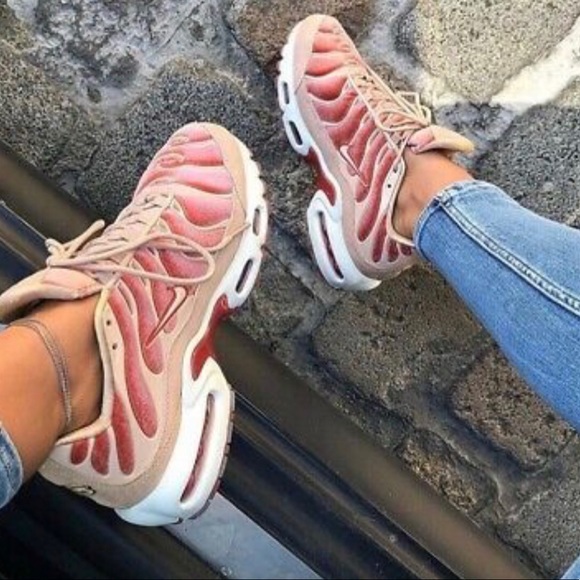 😍Nike Air Max Plus “Suede” - Picture 8 of 8